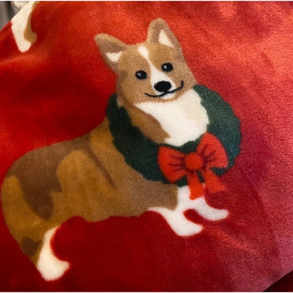 Holiday Envogue Dog Oversized Fleece Throw Blanket